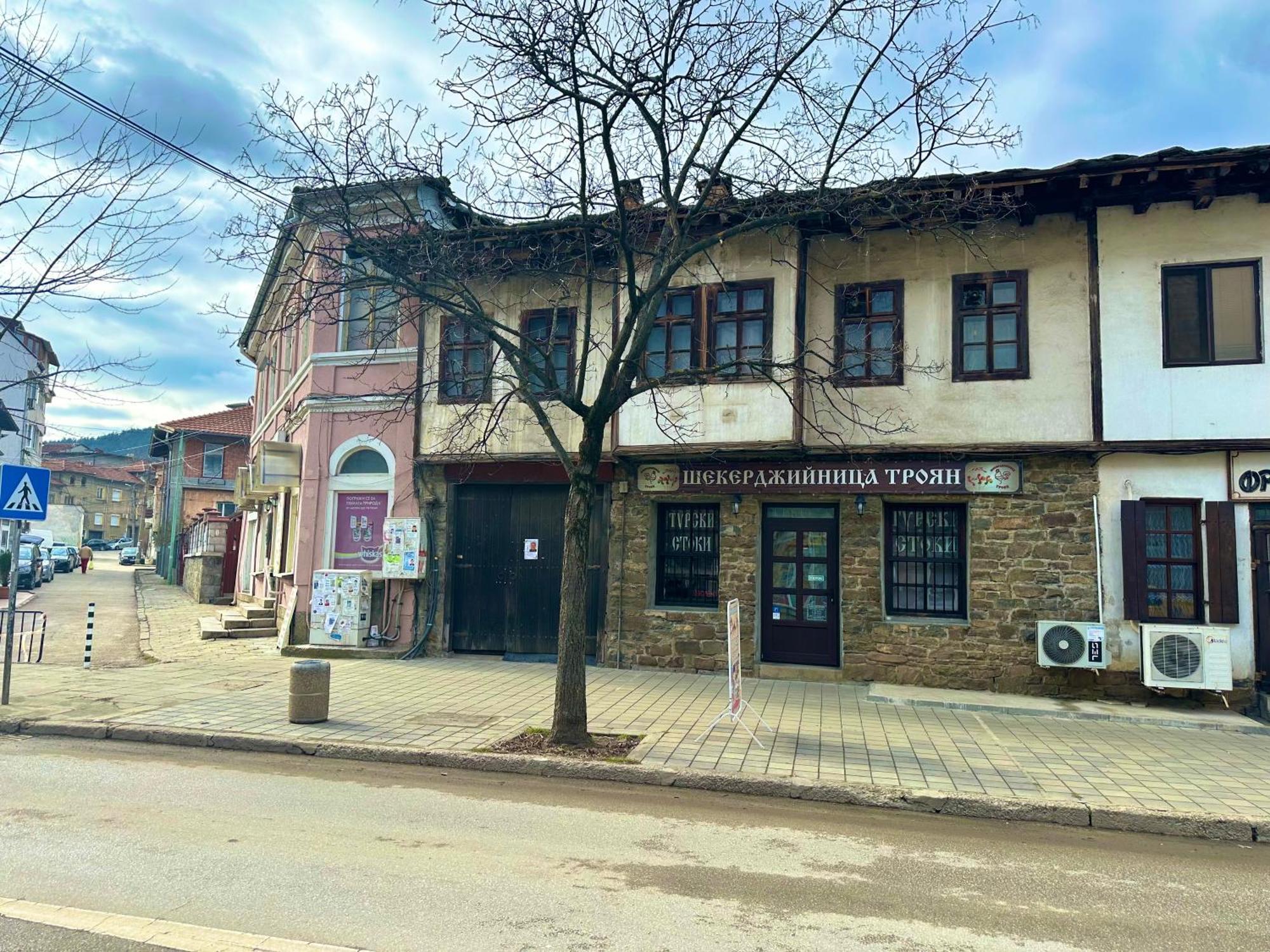 Дом Тодор И Тота Мутевски Troyan  Εξωτερικό φωτογραφία